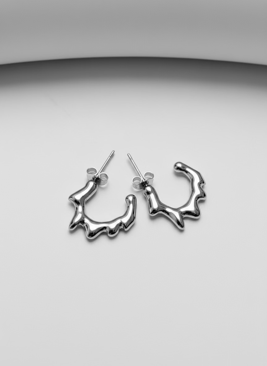 Flow Stud Earring