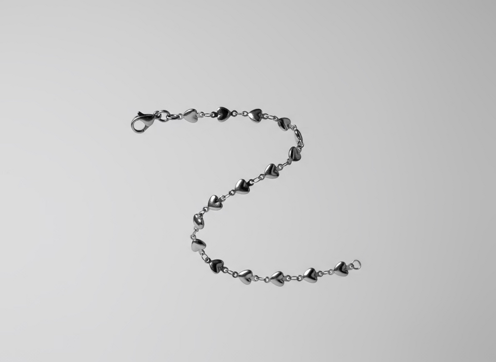 Heartline Chain Bracelet